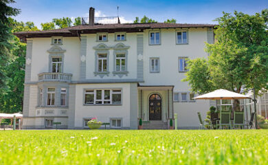 Seniorenheim Parkwohnanlage für Senioren