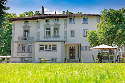 Seniorenheim Parkwohnanlage für Senioren