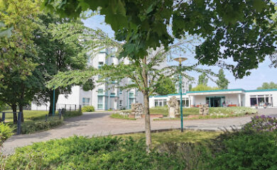 Seniorenheim Wohn- und Pflegezentrum Havelland GmbH - "Haus am Fontanepark"